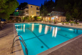  Villa Kouros  Ксирокастелло